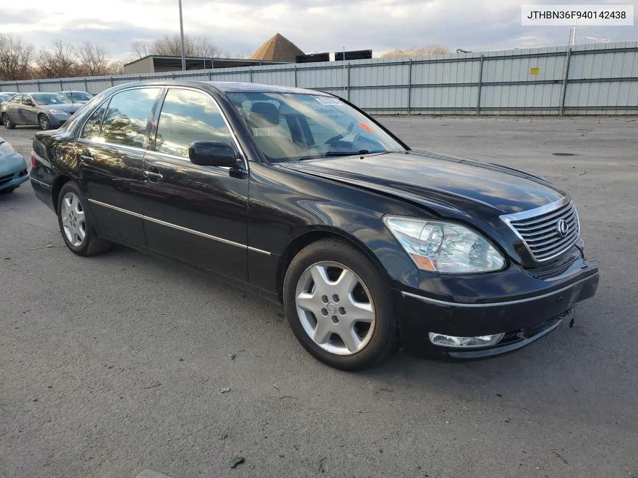 2004 Lexus Ls 430 VIN: JTHBN36F940142438 Lot: 83329464