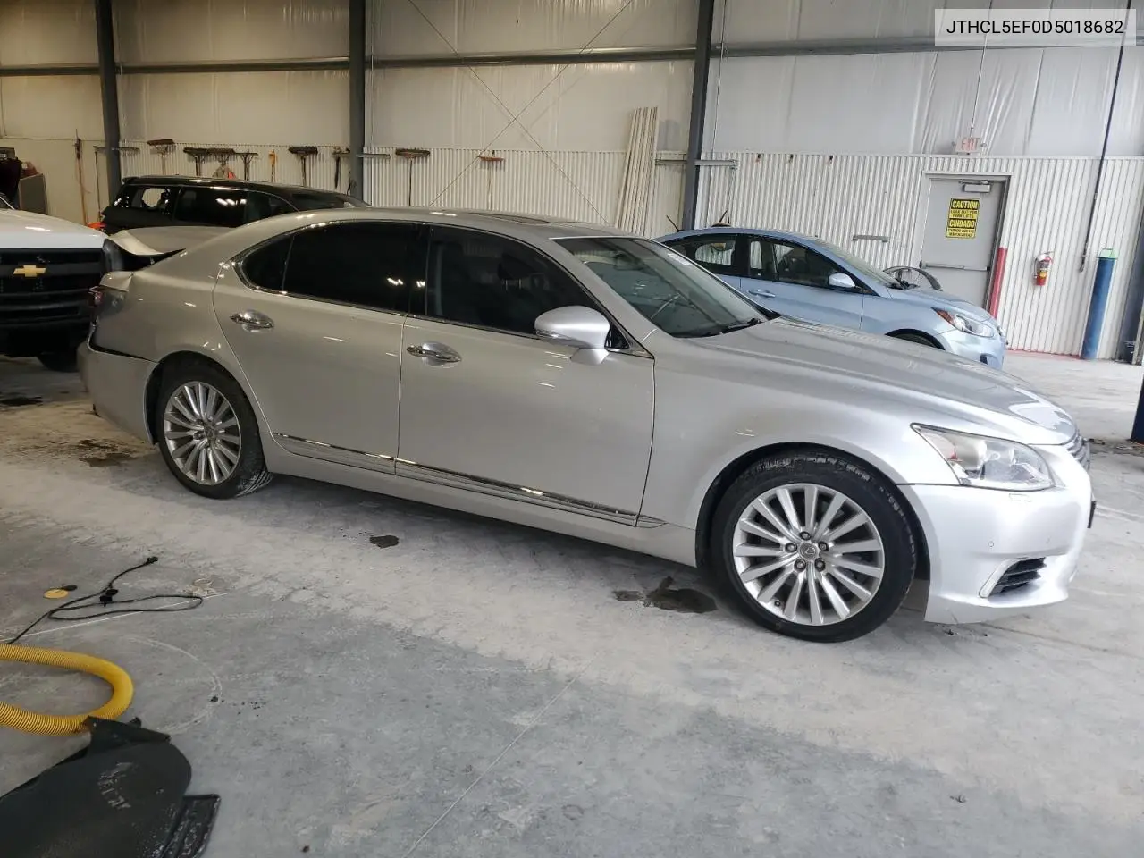 2013 Lexus Ls 460 VIN: JTHCL5EF0D5018682 Lot: 55614405