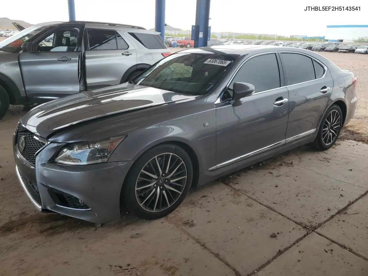 2017 Lexus Ls 460 VIN: JTHBL5EF2H5143541 Lot: 53067065