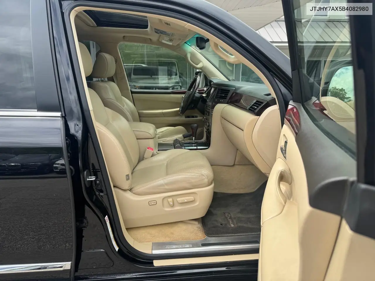 2011 Lexus Lx 570 VIN: JTJHY7AX5B4082980 Lot: 58658775