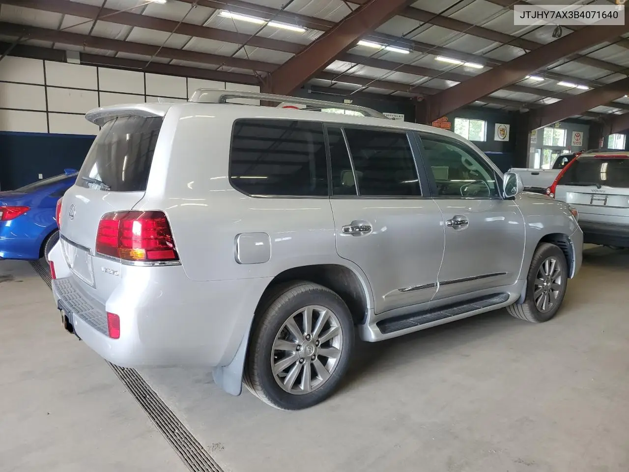 2011 Lexus Lx 570 VIN: JTJHY7AX3B4071640 Lot: 60954435