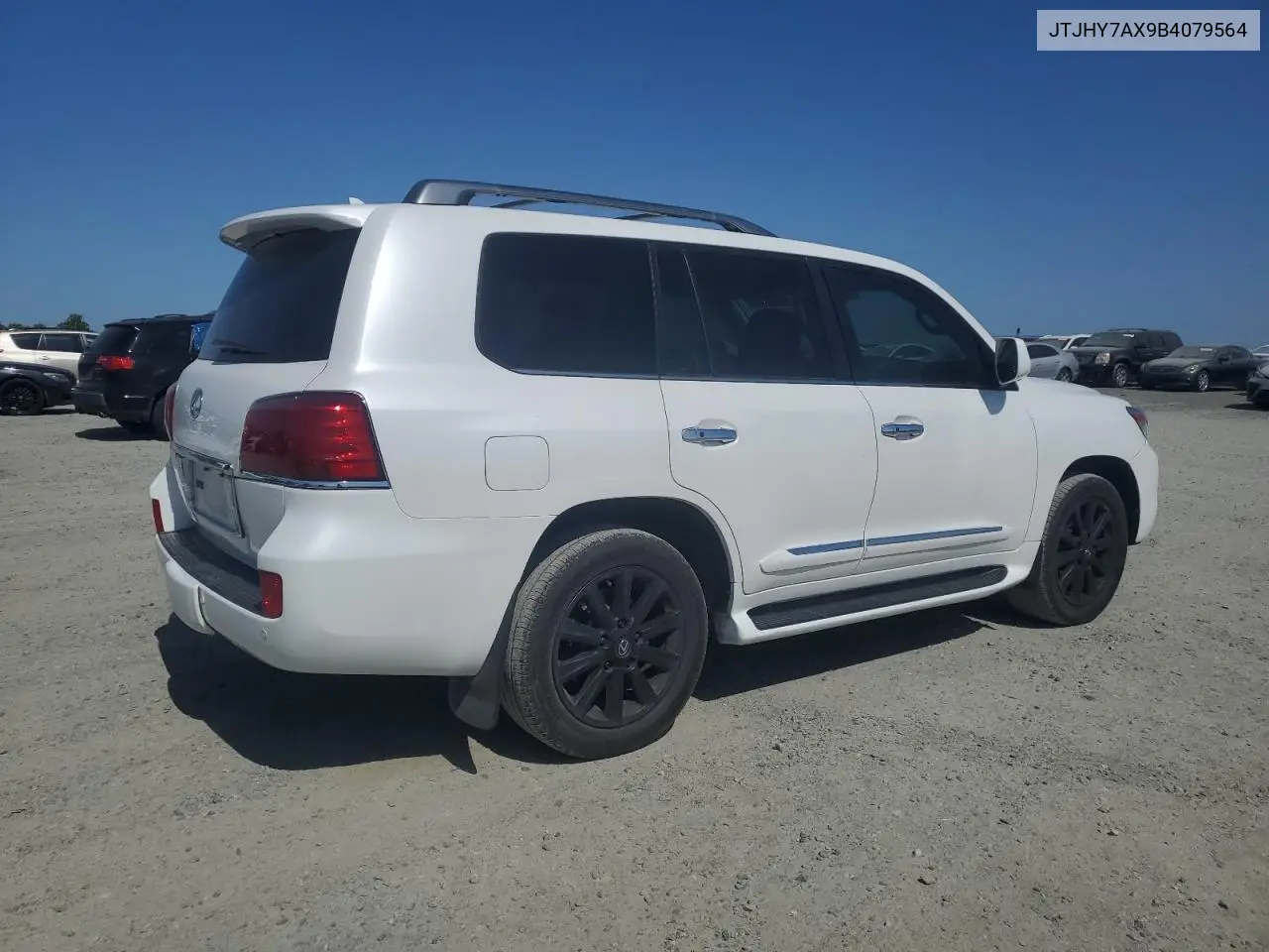 2011 Lexus Lx 570 VIN: JTJHY7AX9B4079564 Lot: 61022455