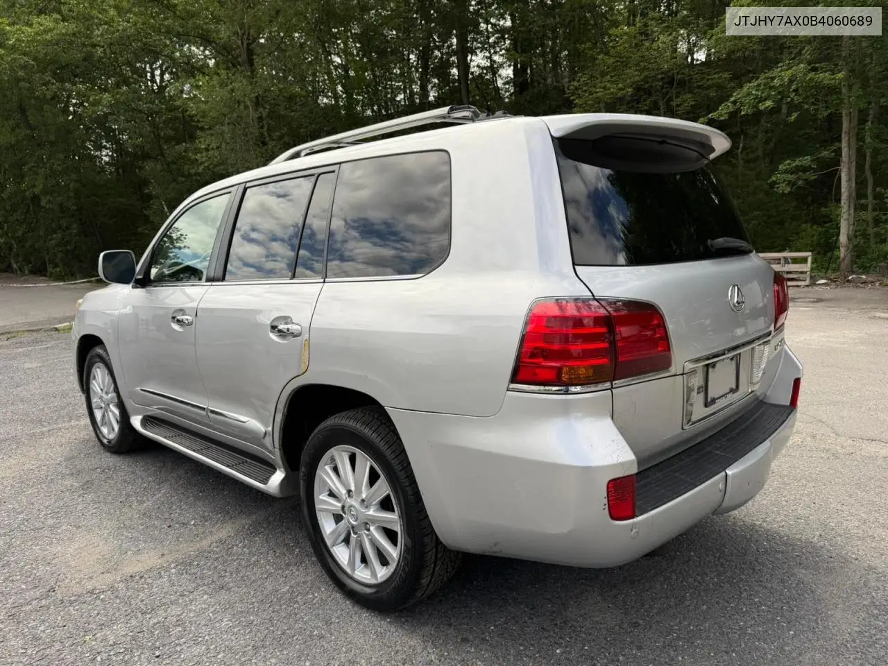 2011 Lexus Lx 570 VIN: JTJHY7AX0B4060689 Lot: 62136305