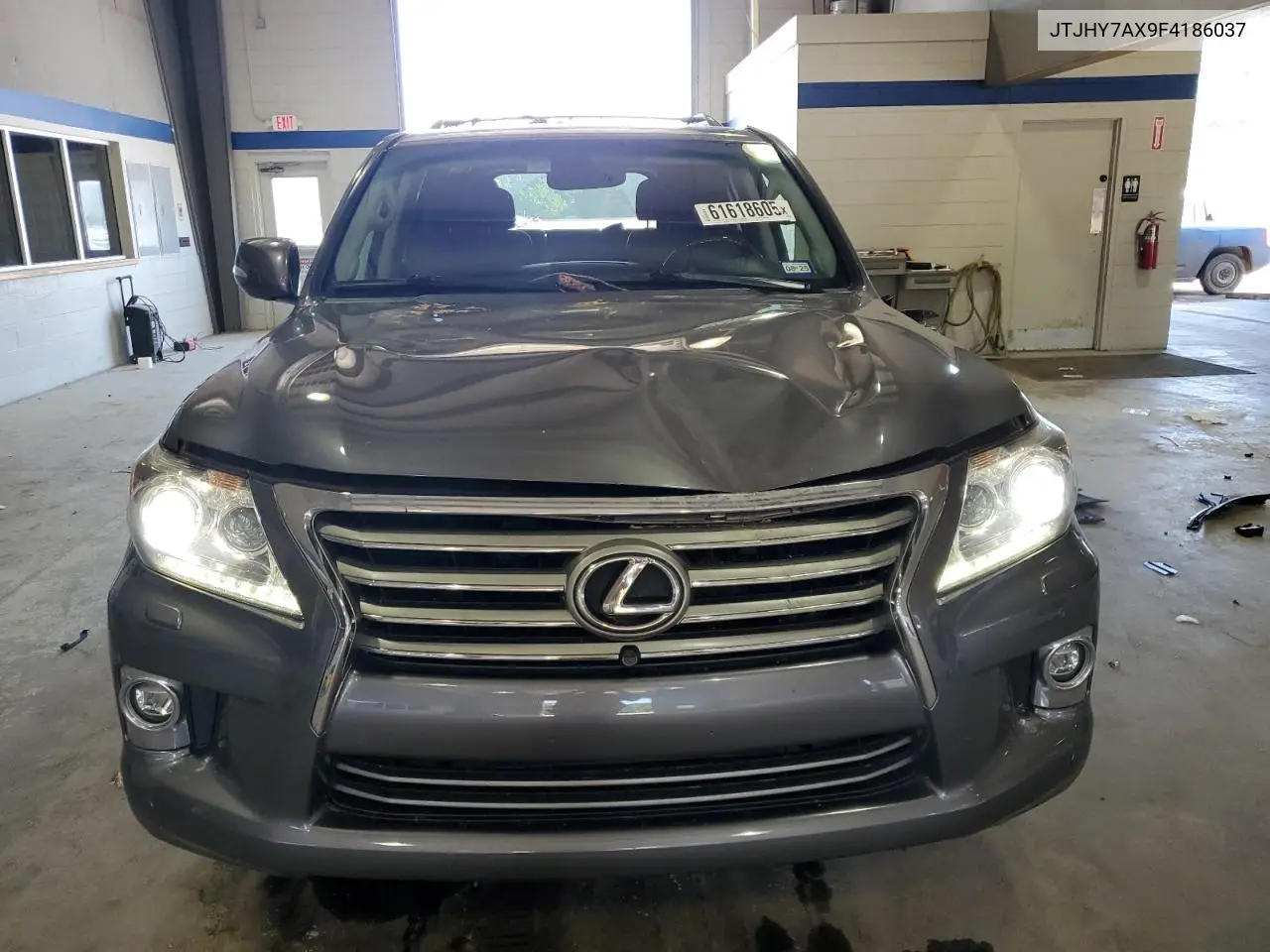2015 Lexus Lx 570 VIN: JTJHY7AX9F4186037 Lot: 61618605