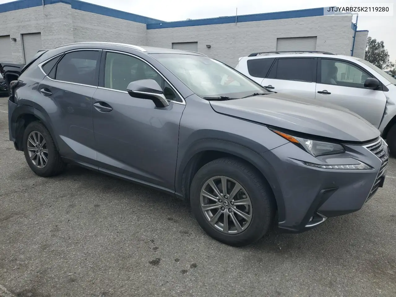 2019 Lexus Nx 300 Base VIN: JTJYARBZ5K2119280 Lot: 62200205