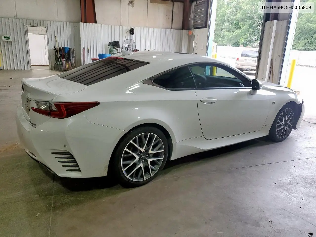 2017 Lexus Rc 200T VIN: JTHHA5BC5H5005809 Lot: 58730775