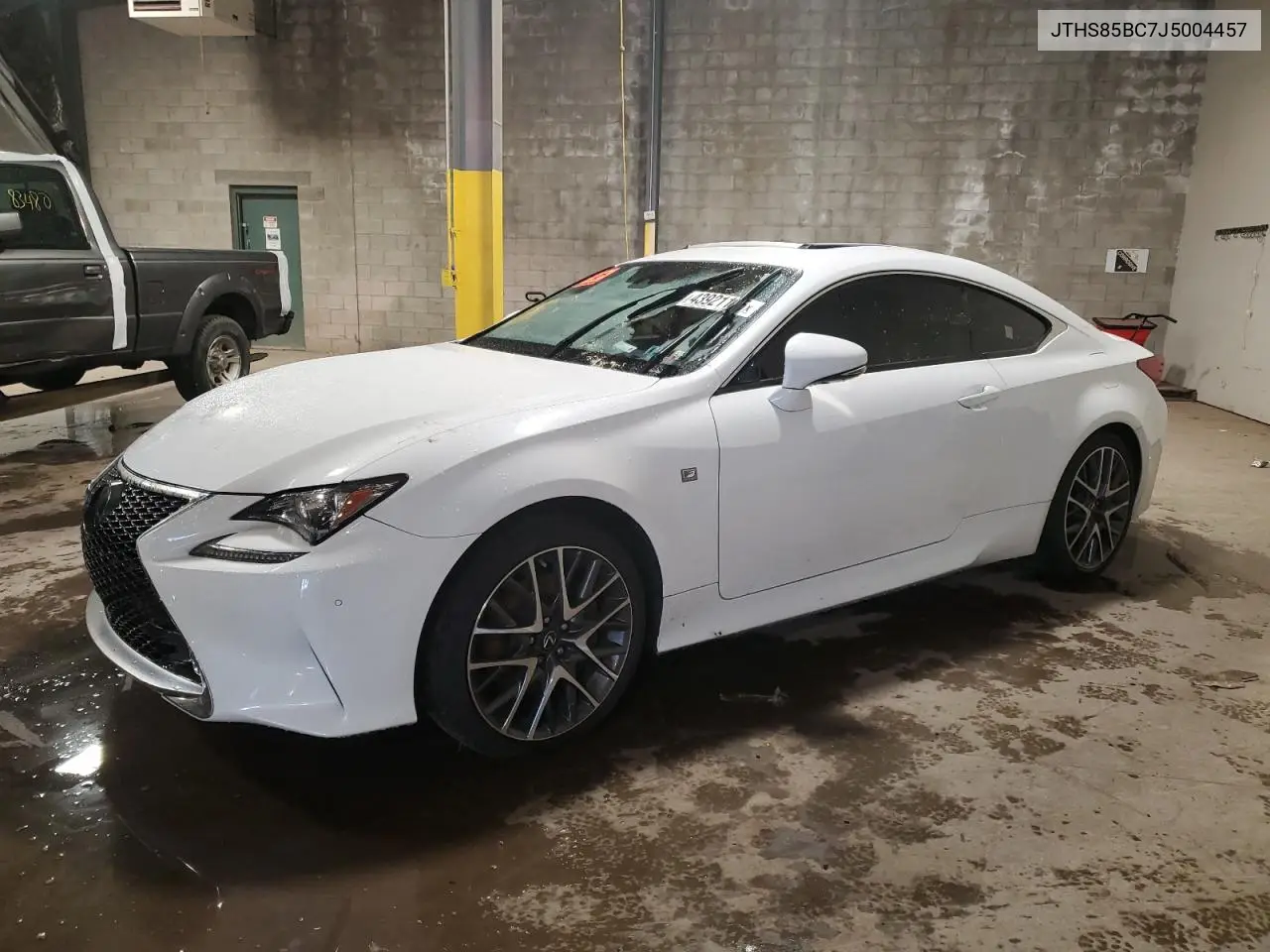 2018 Lexus Rc 300 VIN: JTHS85BC7J5004457 Lot: 43921105