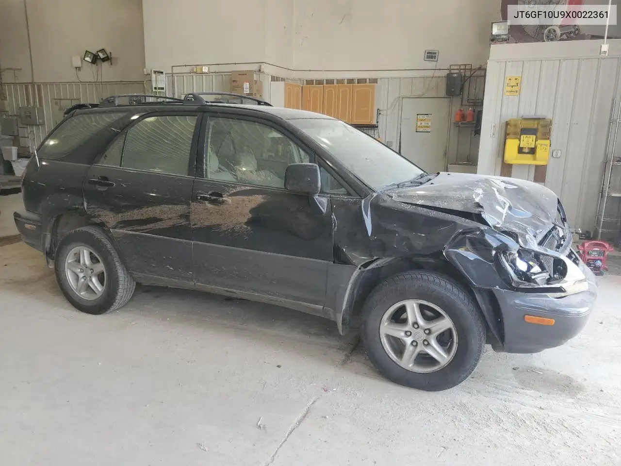 1999 Lexus Rx 300 VIN: JT6GF10U9X0022361 Lot: 56879415
