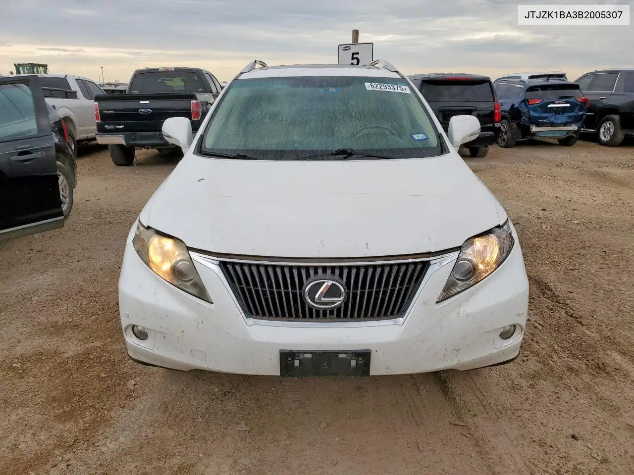 2011 Lexus Rx 350 VIN: JTJZK1BA3B2005307 Lot: 62293375