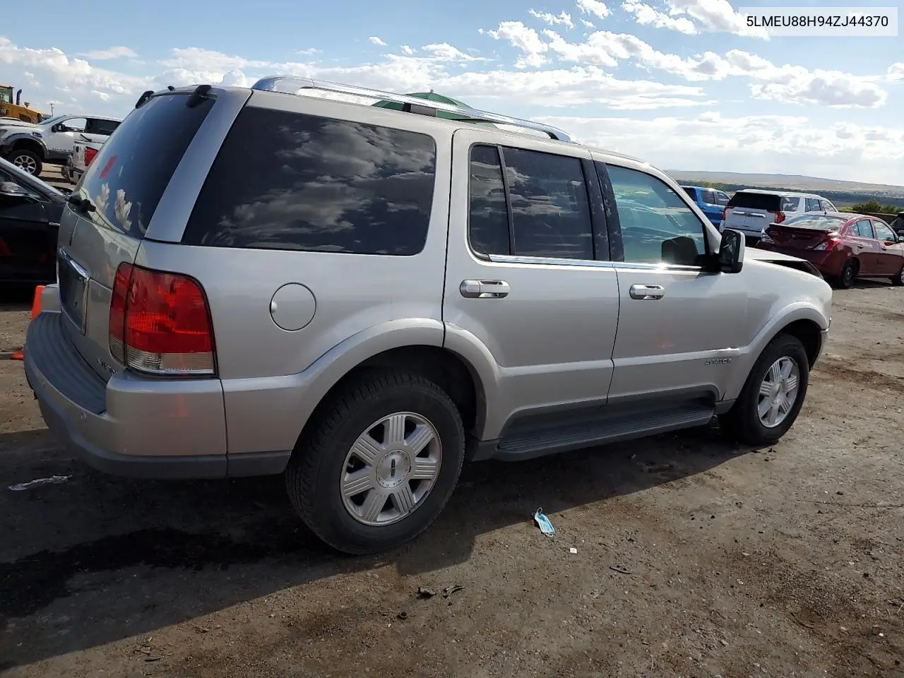 2004 Lincoln Aviator VIN: 5LMEU88H94ZJ44370 Lot: 62401155