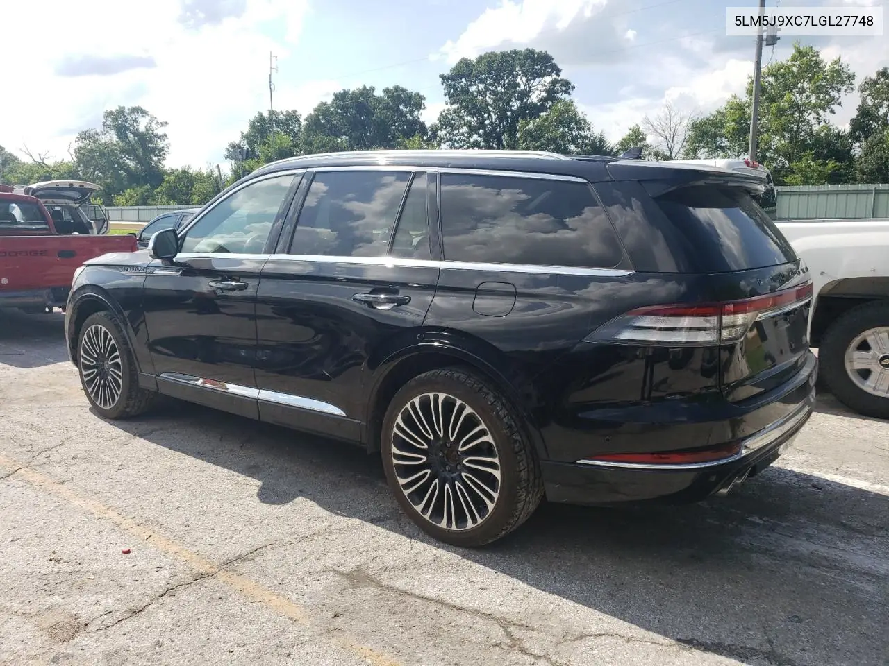 2020 Lincoln Aviator Black Label VIN: 5LM5J9XC7LGL27748 Lot: 62106425