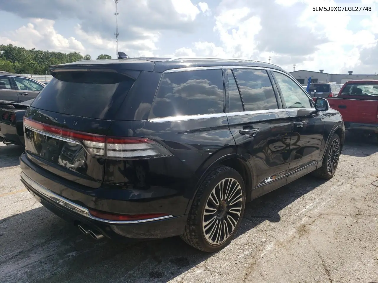 2020 Lincoln Aviator Black Label VIN: 5LM5J9XC7LGL27748 Lot: 62106425