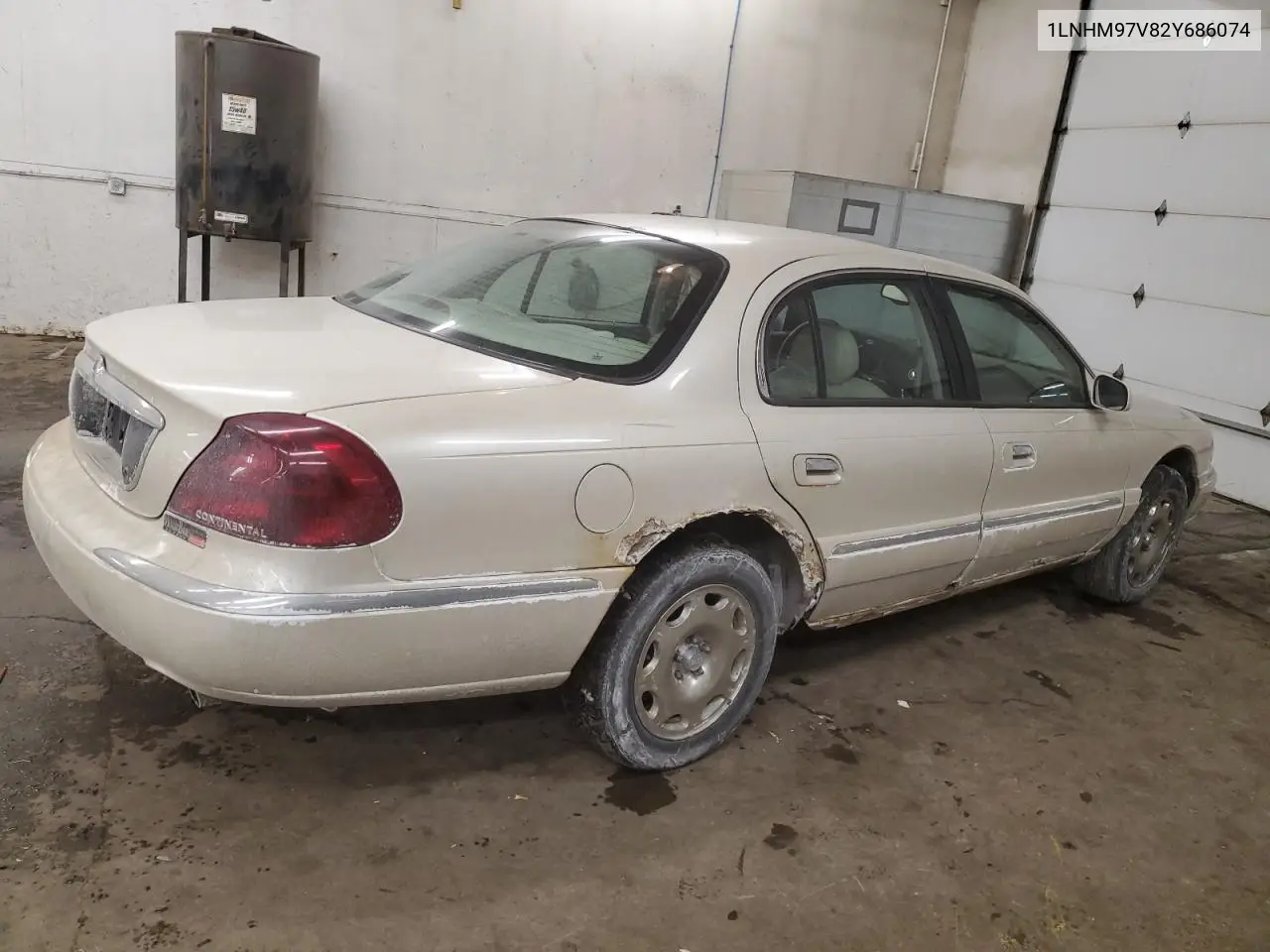 2002 Lincoln Continental VIN: 1LNHM97V82Y686074 Lot: 46261785