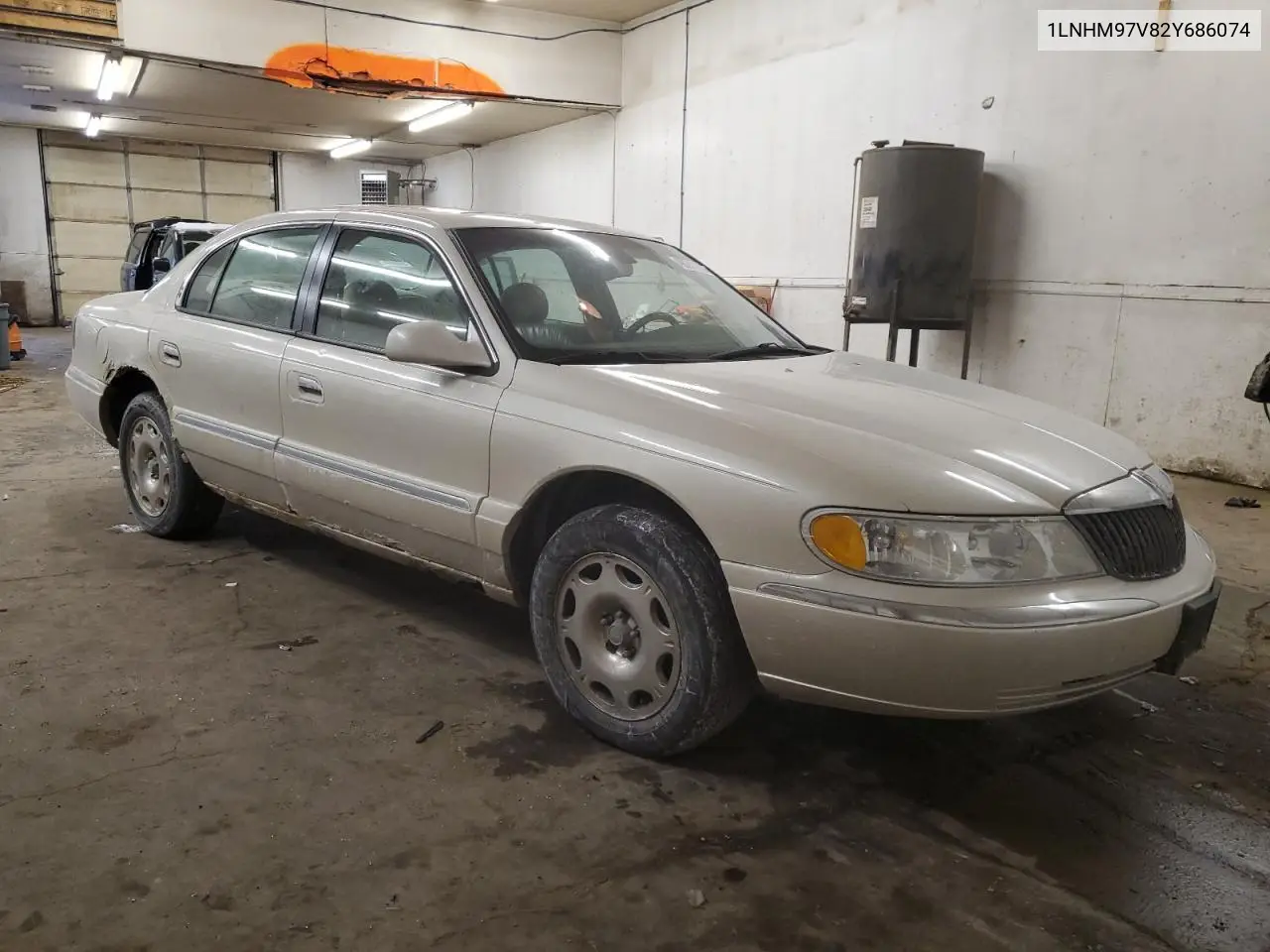 2002 Lincoln Continental VIN: 1LNHM97V82Y686074 Lot: 46261785