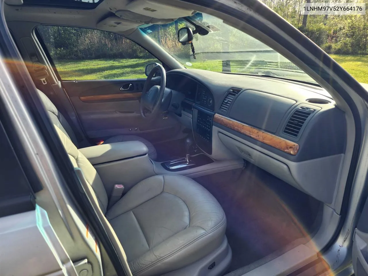 2002 Lincoln Continental VIN: 1LNHM97V52Y664176 Lot: 73327774