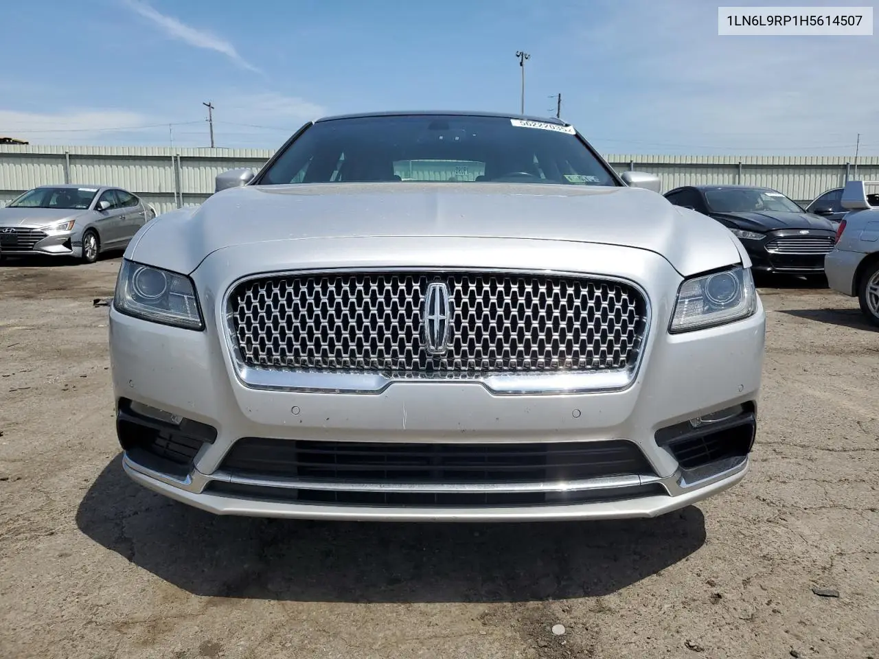 2017 Lincoln Continental Reserve VIN: 1LN6L9RP1H5614507 Lot: 56222035