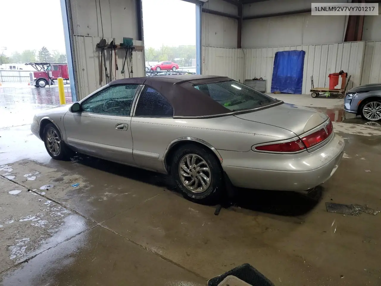 1997 Lincoln Mark Viii Lsc VIN: 1LNLM92V7VY701217 Lot: 56335175