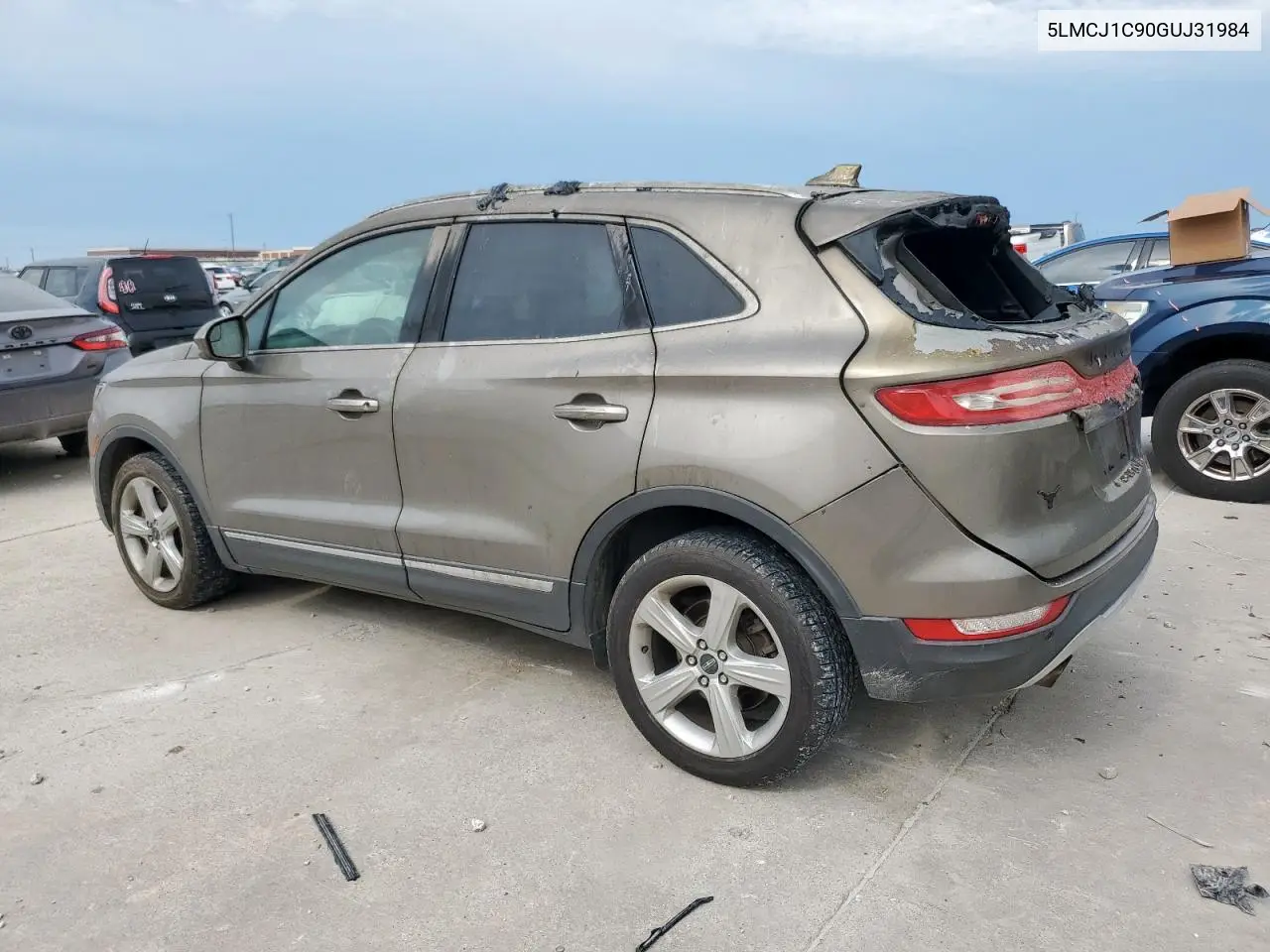 2016 Lincoln Mkc Premiere VIN: 5LMCJ1C90GUJ31984 Lot: 50240875