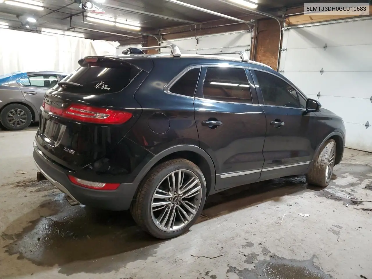 2016 Lincoln Mkc Reserve VIN: 5LMTJ3DH0GUJ10683 Lot: 56411455