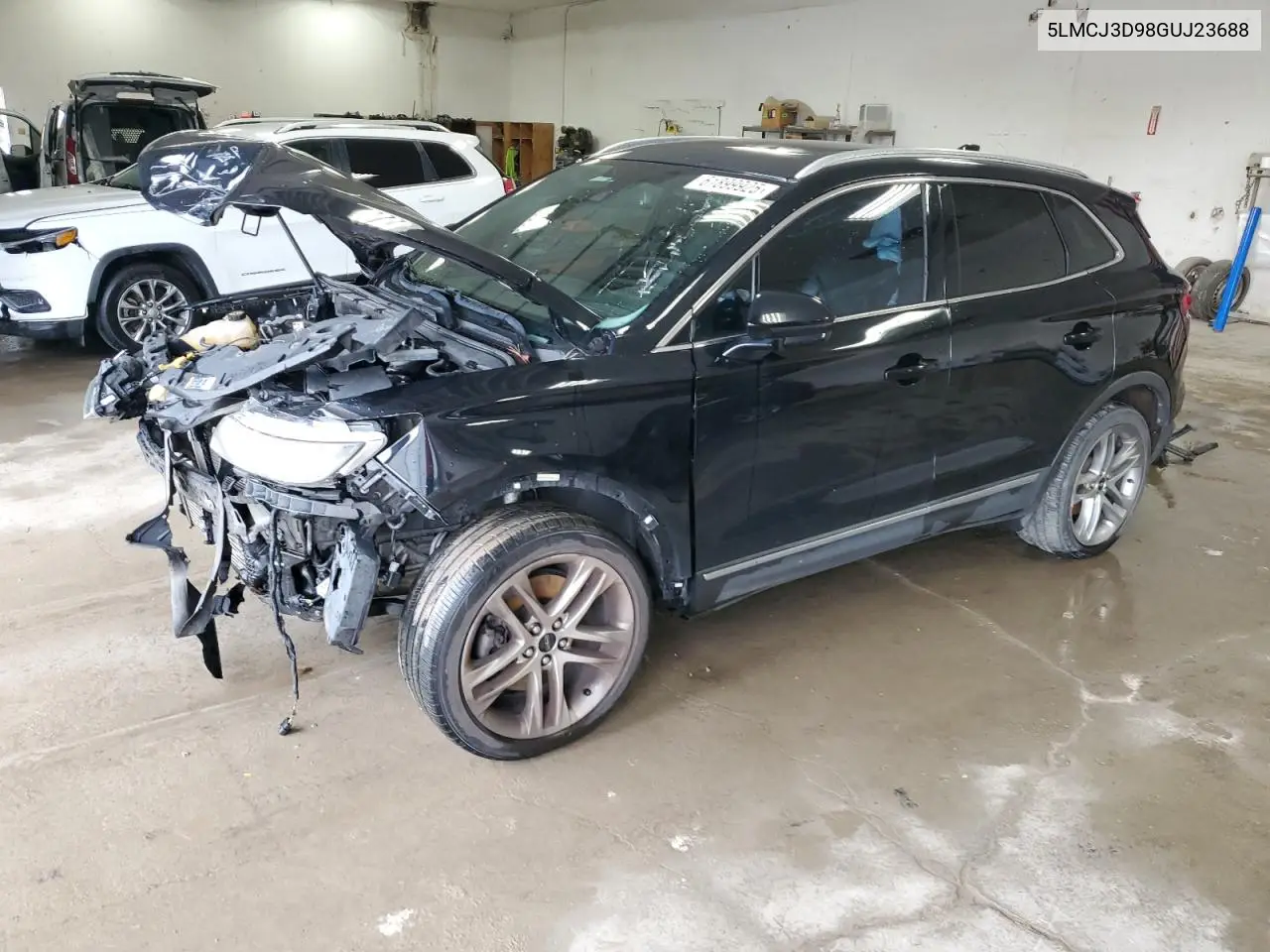 2016 Lincoln Mkc Reserve VIN: 5LMCJ3D98GUJ23688 Lot: 61899925