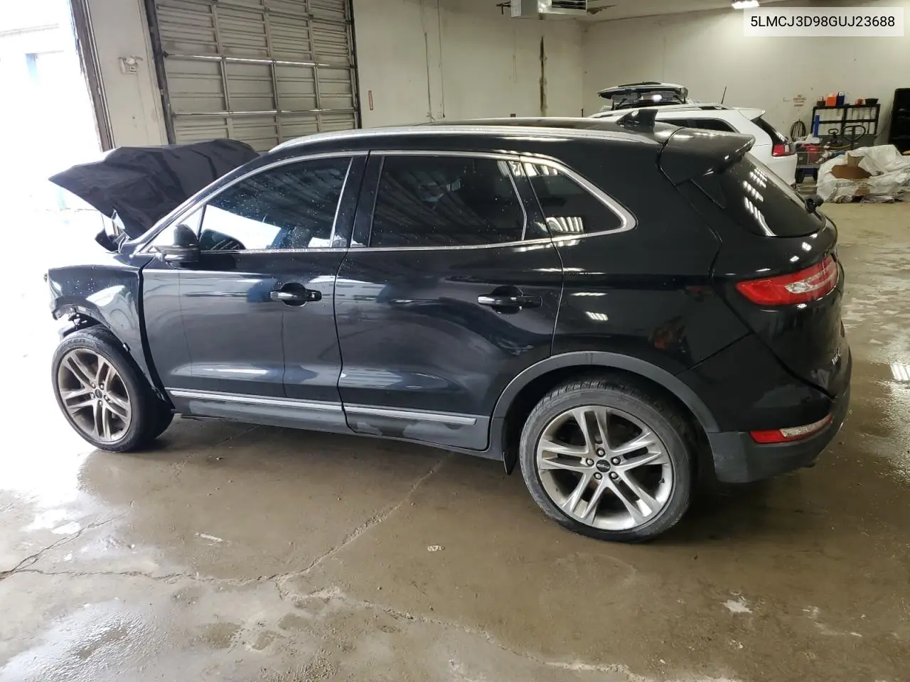 2016 Lincoln Mkc Reserve VIN: 5LMCJ3D98GUJ23688 Lot: 61899925