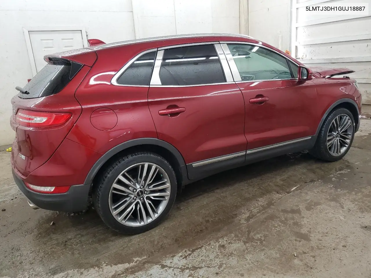 2016 Lincoln Mkc Reserve VIN: 5LMTJ3DH1GUJ18887 Lot: 62357135