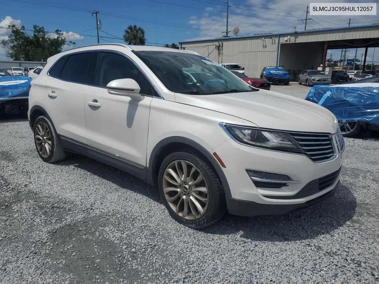2017 Lincoln Mkc Reserve VIN: 5LMCJ3C95HUL12057 Lot: 56194955