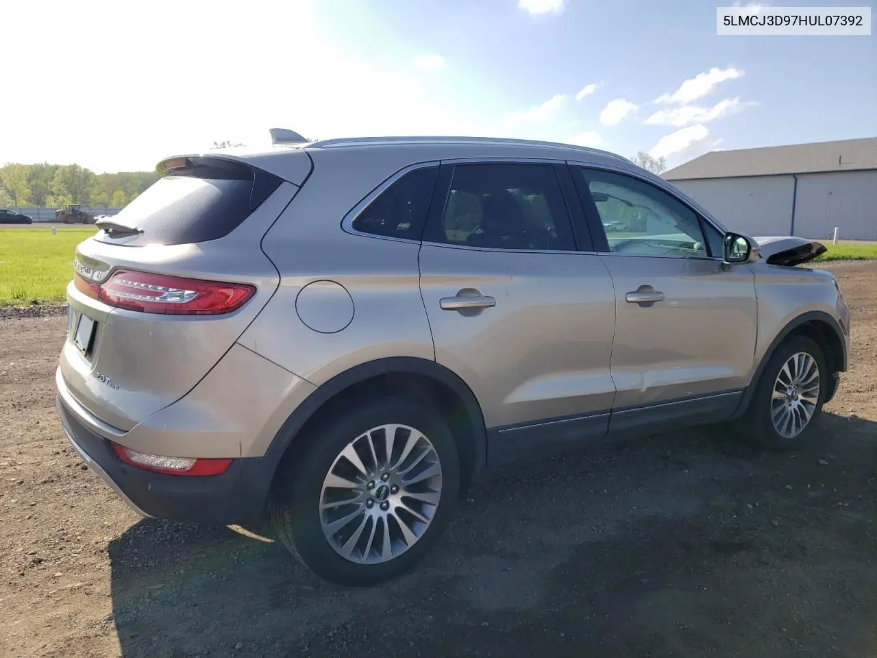 2017 Lincoln Mkc Reserve VIN: 5LMCJ3D97HUL07392 Lot: 56491945