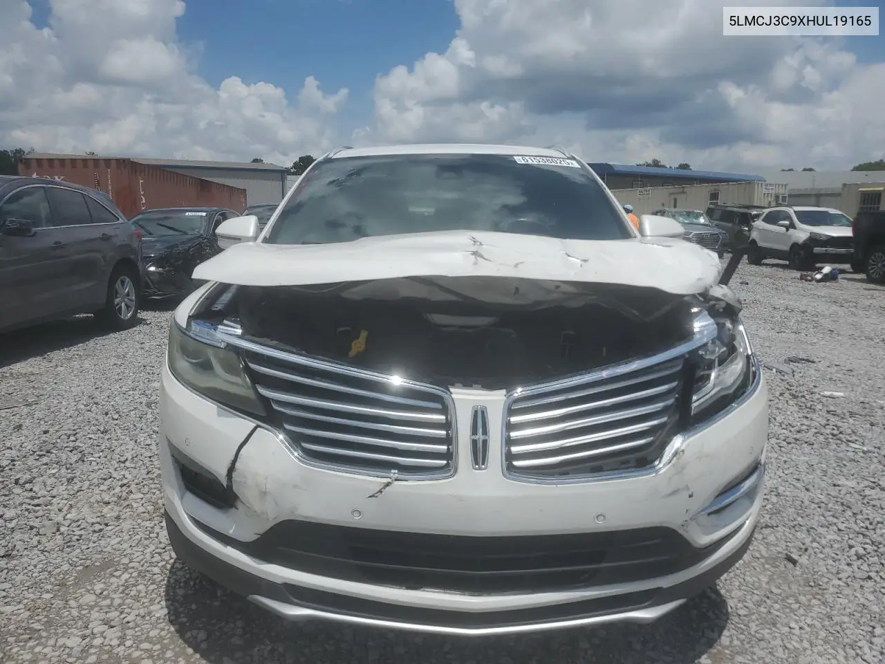 2017 Lincoln Mkc Reserve VIN: 5LMCJ3C9XHUL19165 Lot: 61538025