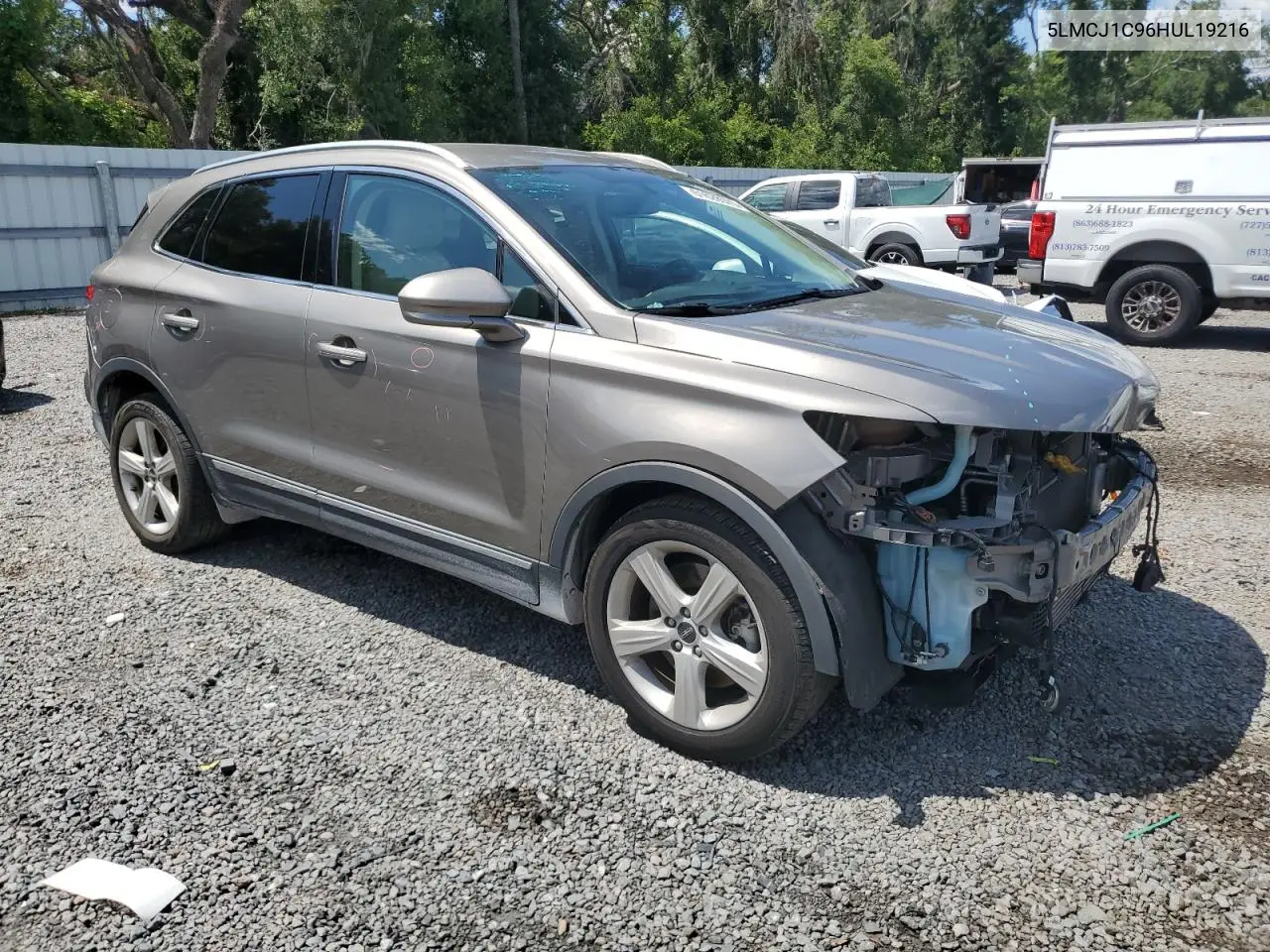 2017 Lincoln Mkc Premiere VIN: 5LMCJ1C96HUL19216 Lot: 61628975