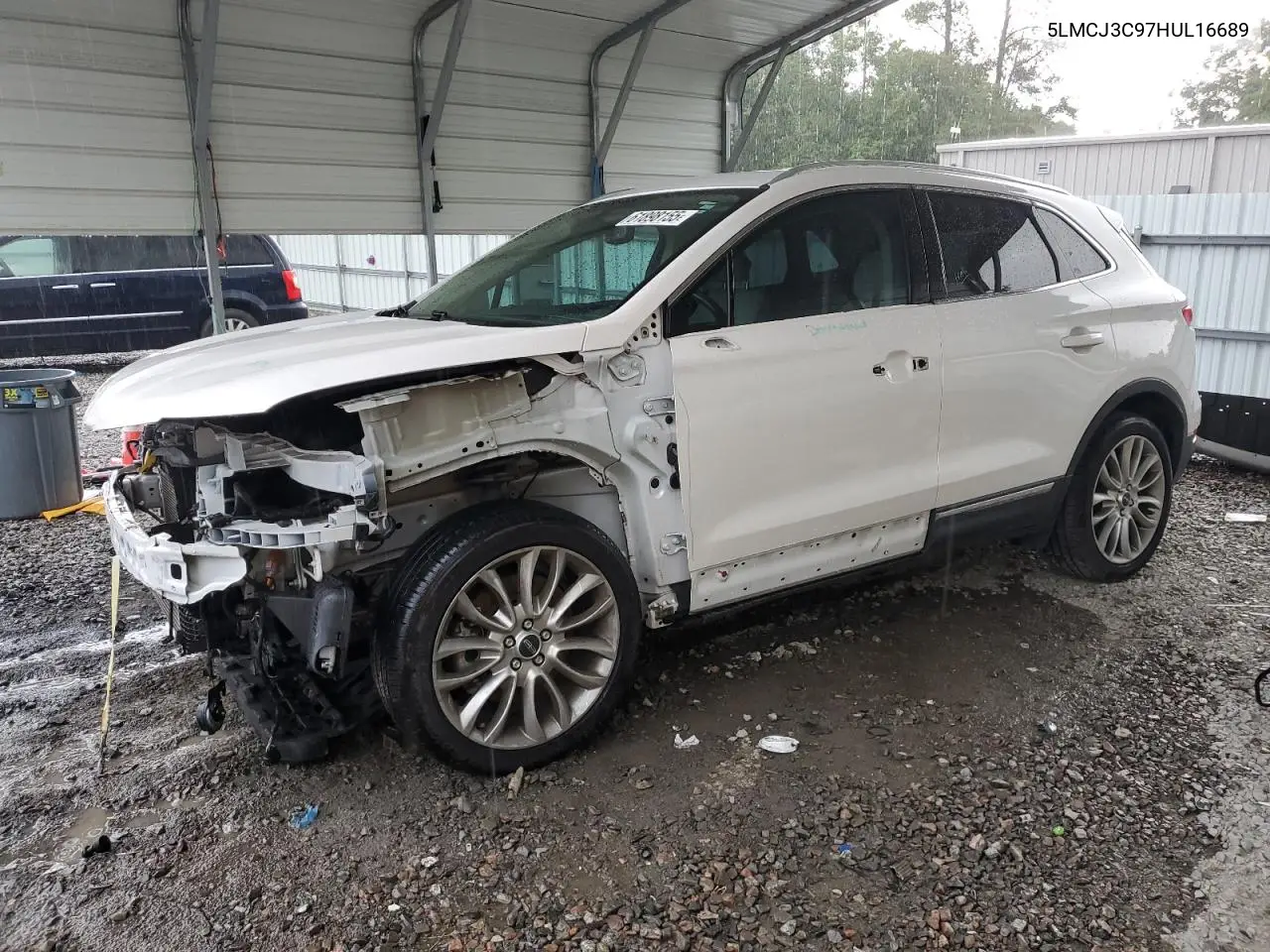 2017 Lincoln Mkc Reserve VIN: 5LMCJ3C97HUL16689 Lot: 61898155