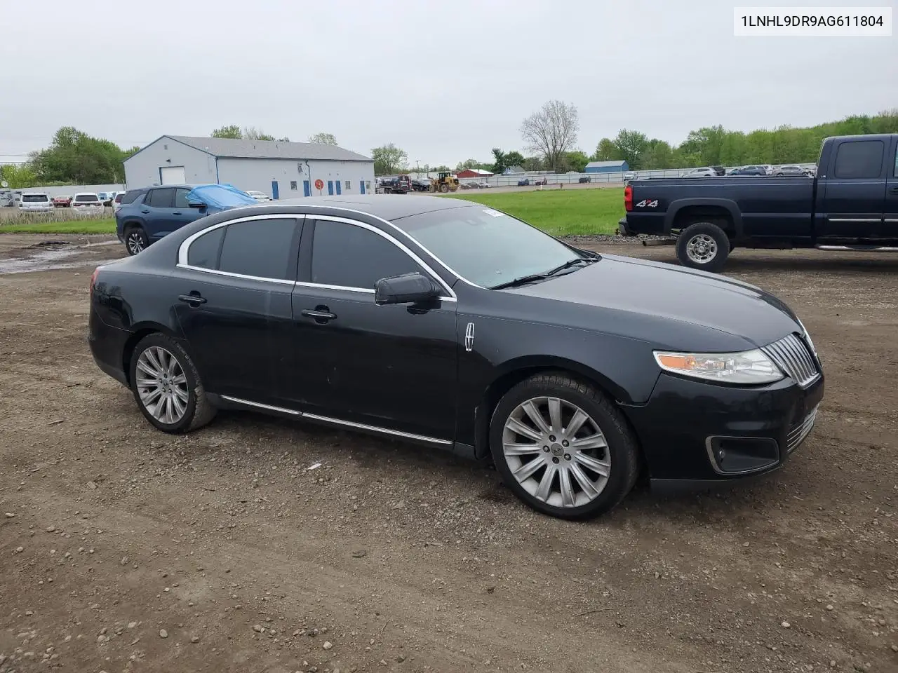 2010 Lincoln Mks VIN: 1LNHL9DR9AG611804 Lot: 56243065