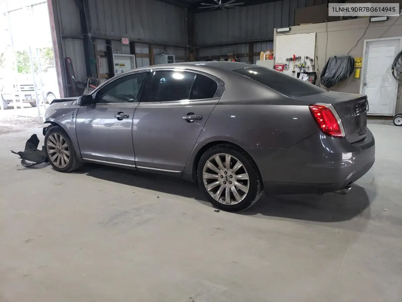 2011 Lincoln Mks VIN: 1LNHL9DR7BG614945 Lot: 55626835