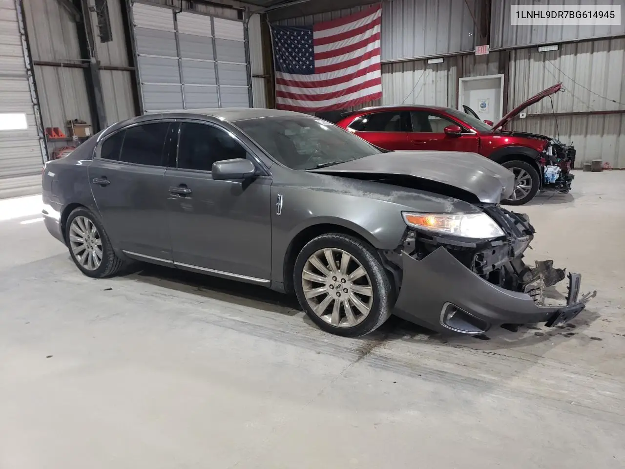 2011 Lincoln Mks VIN: 1LNHL9DR7BG614945 Lot: 55626835