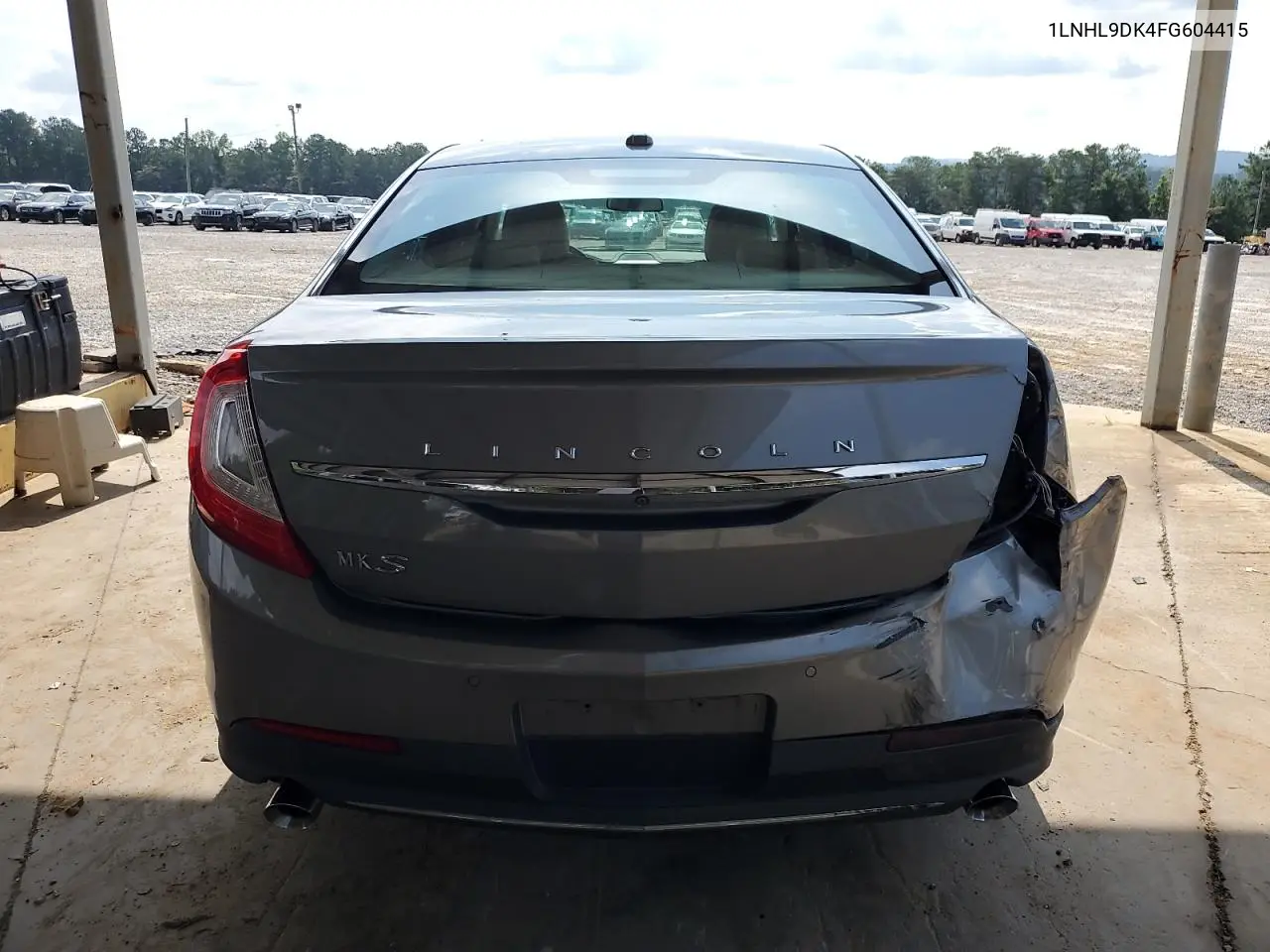 2015 Lincoln Mks VIN: 1LNHL9DK4FG604415 Lot: 62589205