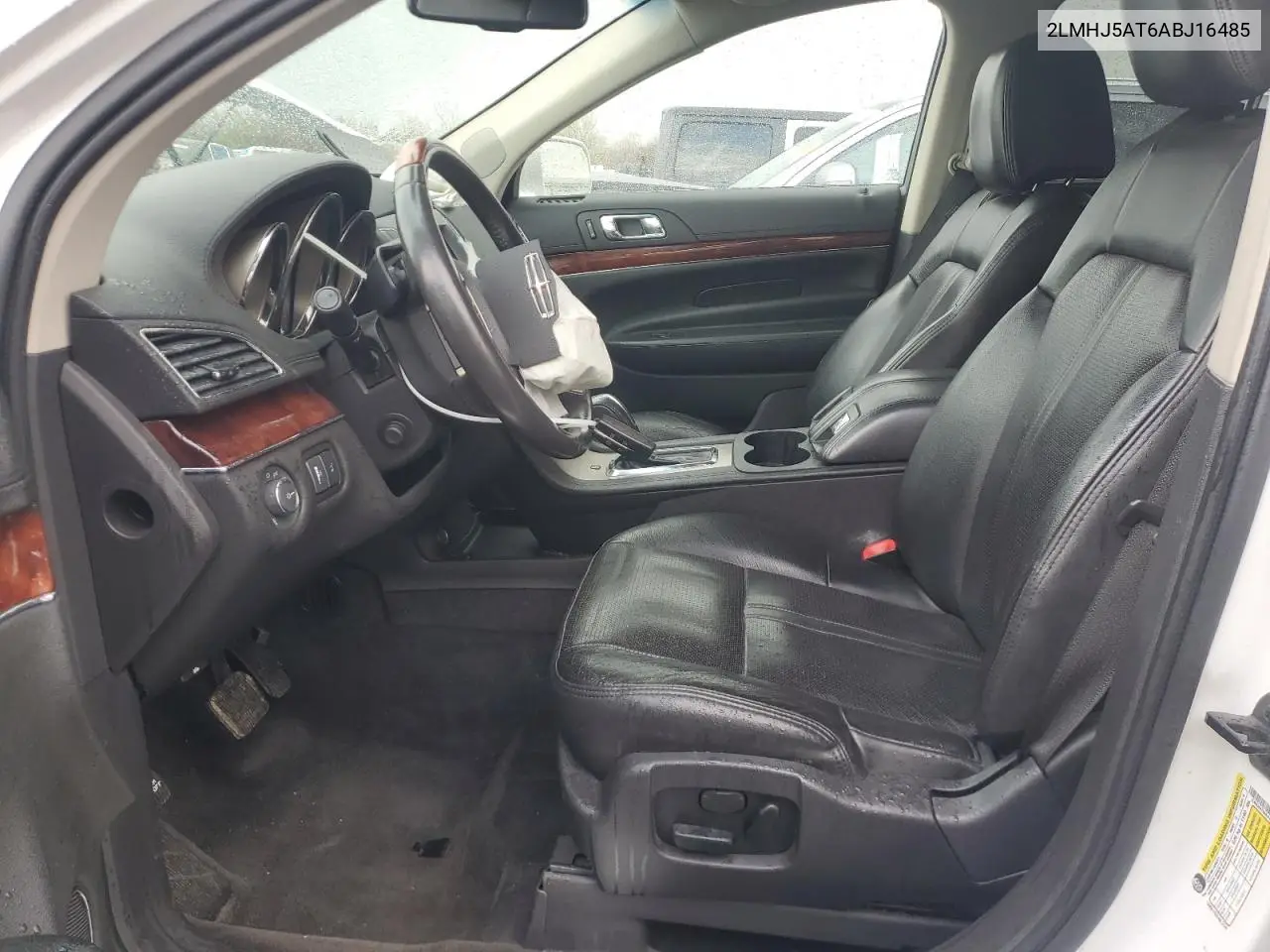 2010 Lincoln Mkt VIN: 2LMHJ5AT6ABJ16485 Lot: 54209975