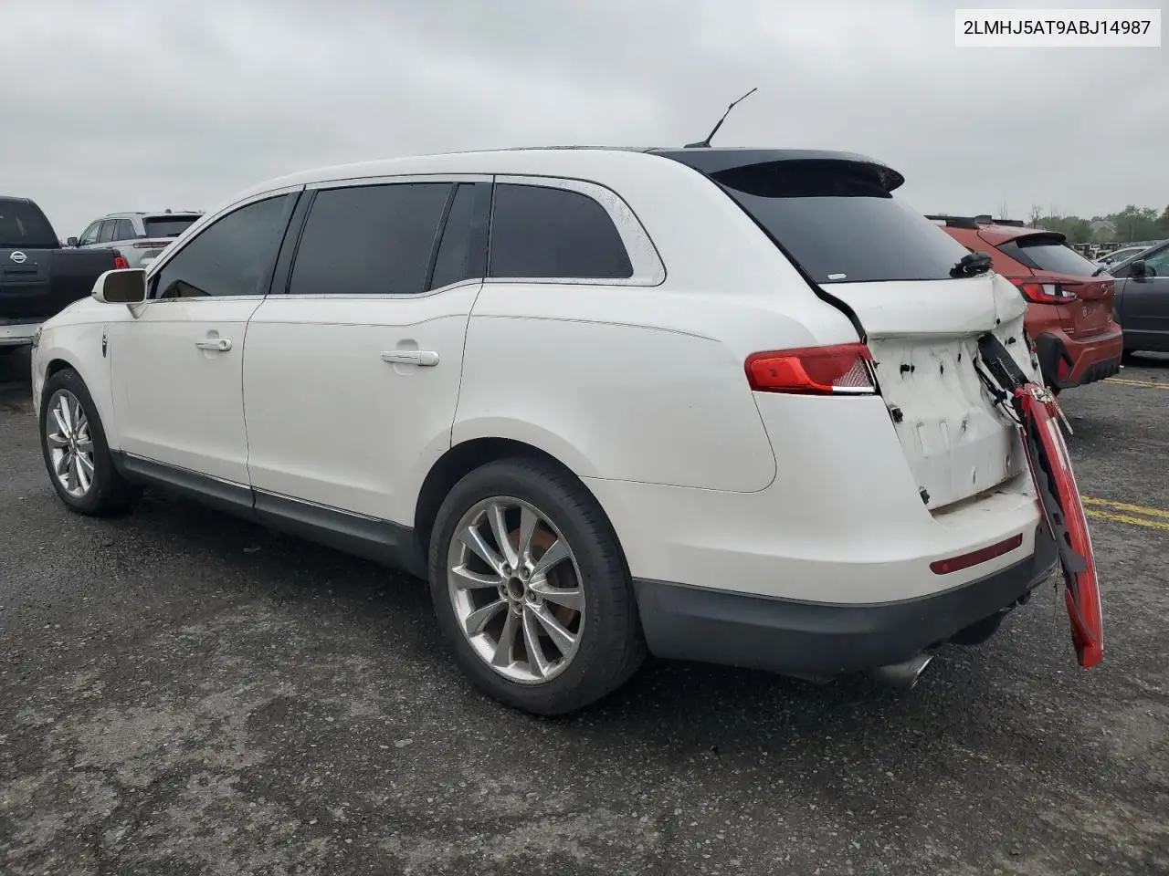 2010 Lincoln Mkt VIN: 2LMHJ5AT9ABJ14987 Lot: 58553075