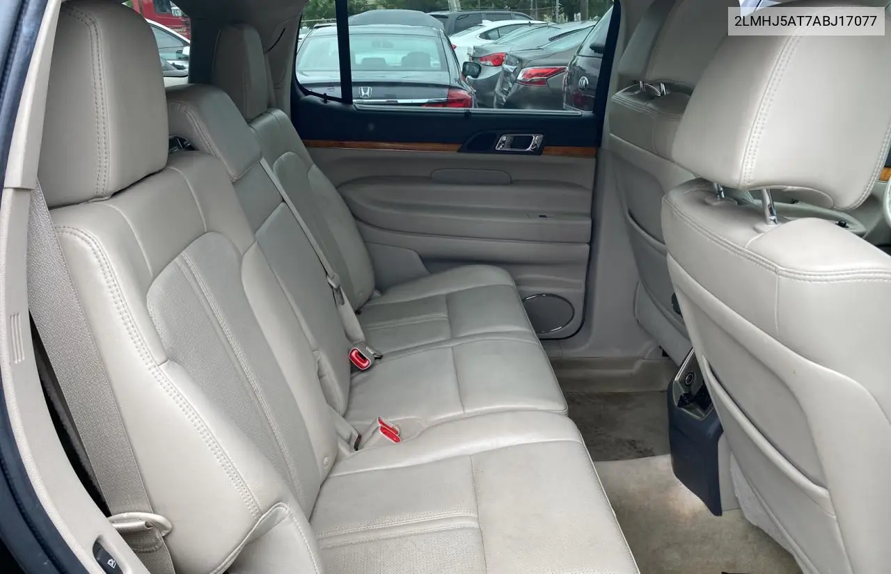 2010 Lincoln Mkt VIN: 2LMHJ5AT7ABJ17077 Lot: 61604645