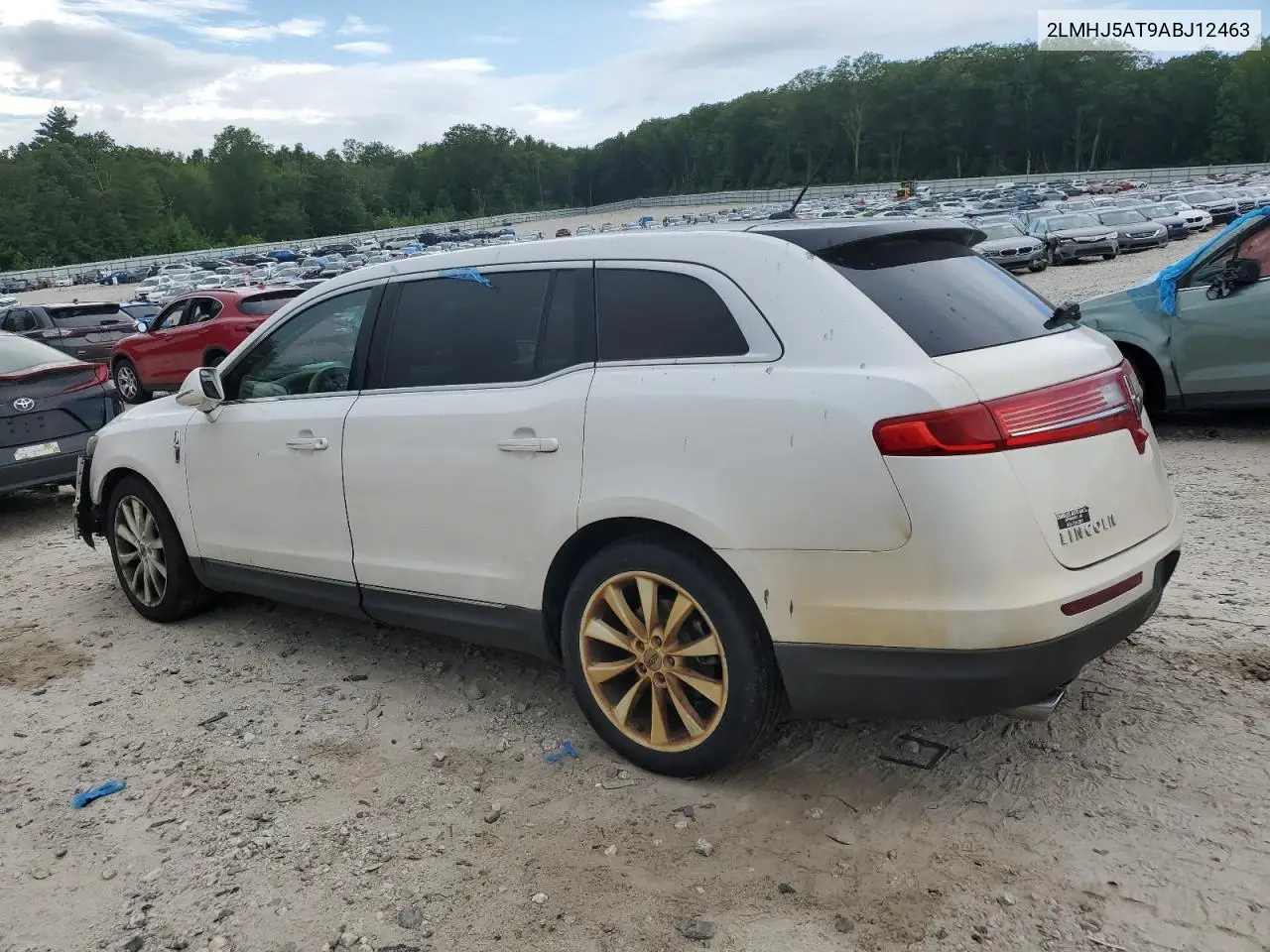 2010 Lincoln Mkt VIN: 2LMHJ5AT9ABJ12463 Lot: 61618815