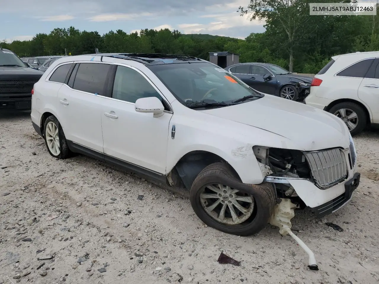 2010 Lincoln Mkt VIN: 2LMHJ5AT9ABJ12463 Lot: 61618815