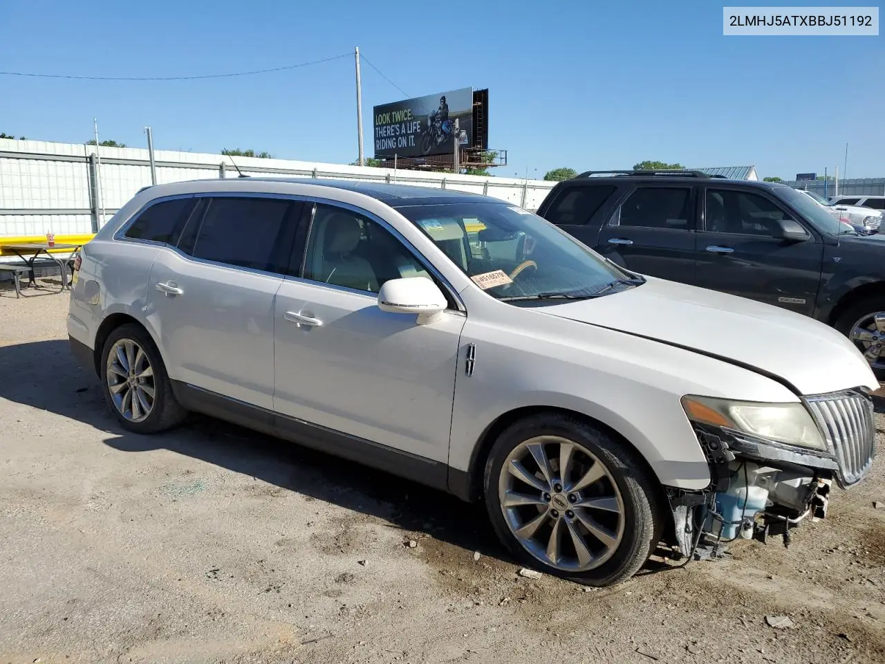 2011 Lincoln Mkt VIN: 2LMHJ5ATXBBJ51192 Lot: 55723995