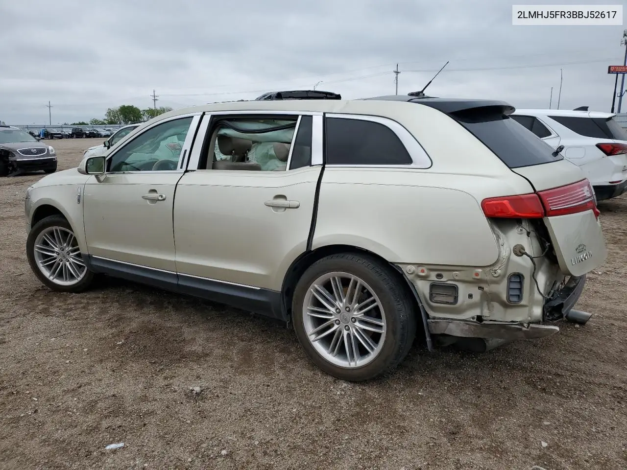 2011 Lincoln Mkt VIN: 2LMHJ5FR3BBJ52617 Lot: 57135645