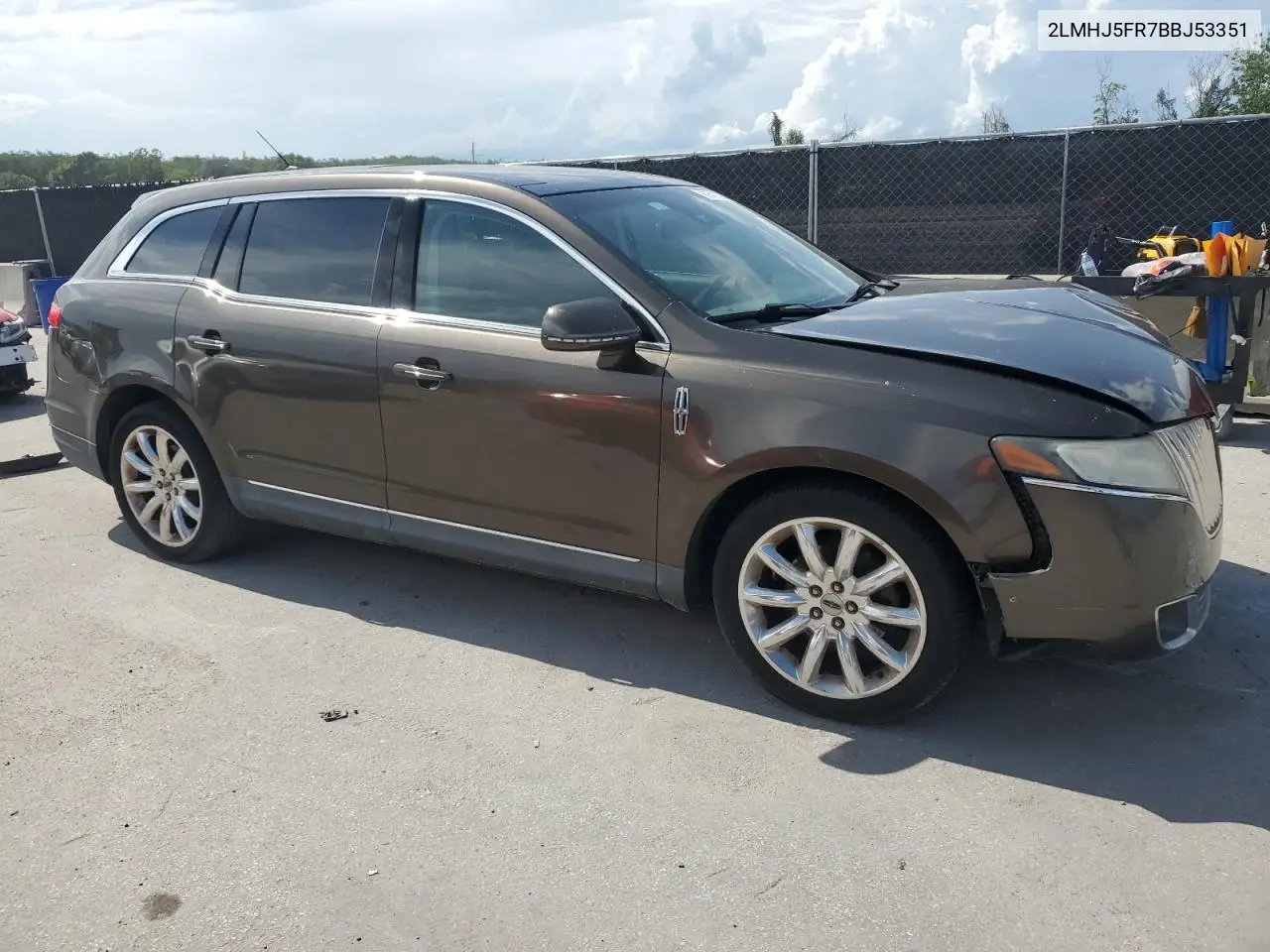 2011 Lincoln Mkt VIN: 2LMHJ5FR7BBJ53351 Lot: 60541125