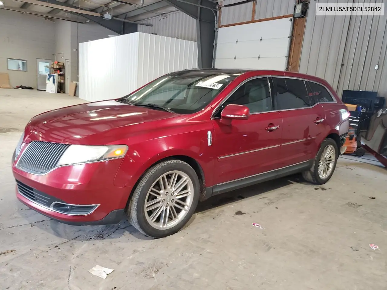 2013 Lincoln Mkt VIN: 2LMHJ5AT5DBL52842 Lot: 55501095
