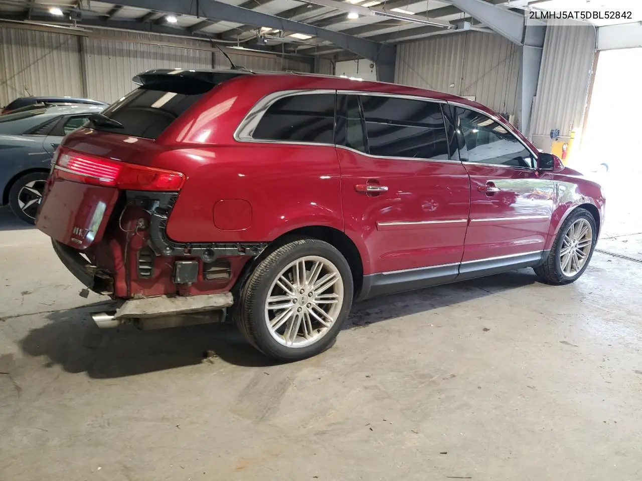 2013 Lincoln Mkt VIN: 2LMHJ5AT5DBL52842 Lot: 55501095