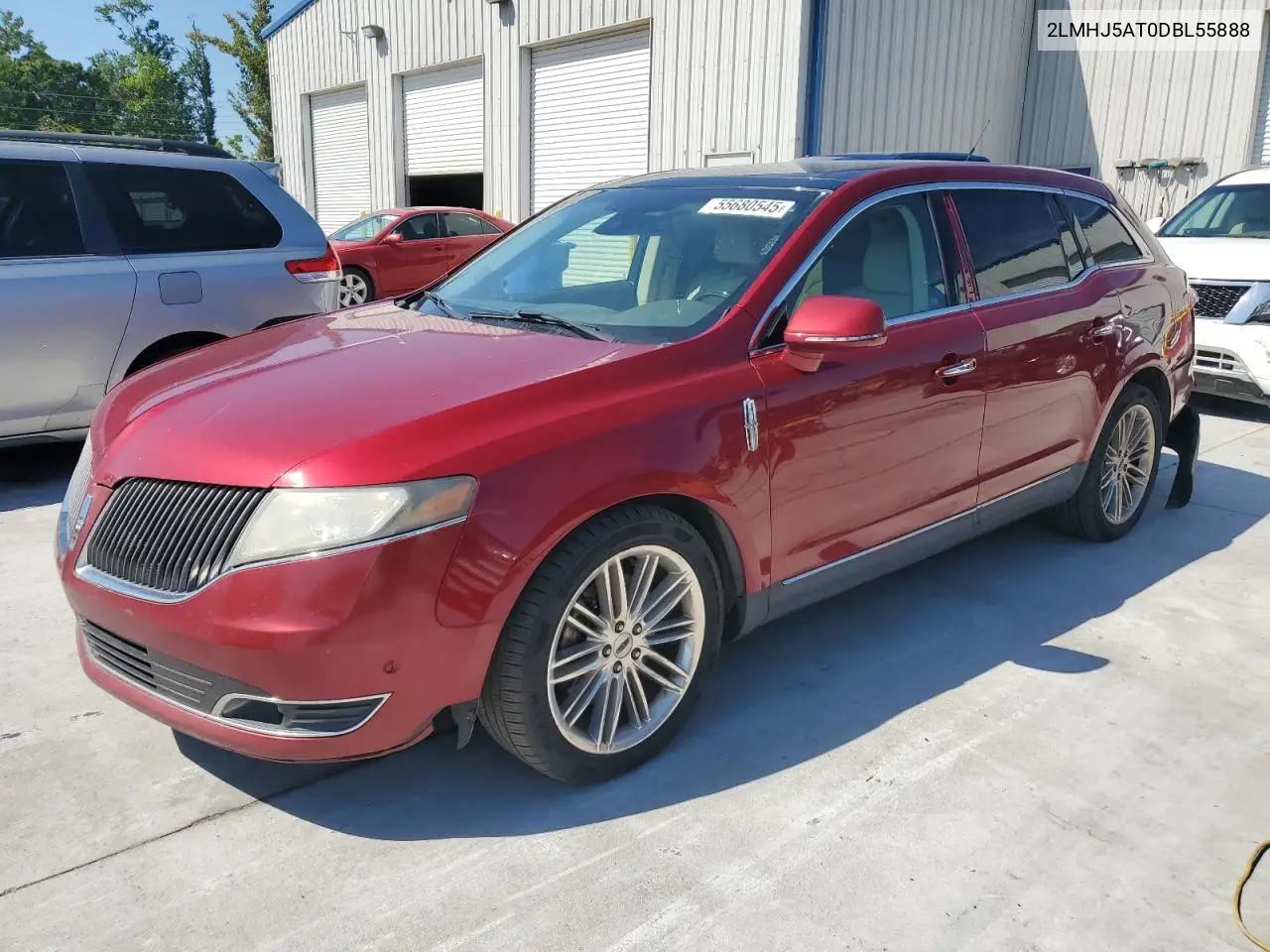 2013 Lincoln Mkt VIN: 2LMHJ5AT0DBL55888 Lot: 55680545