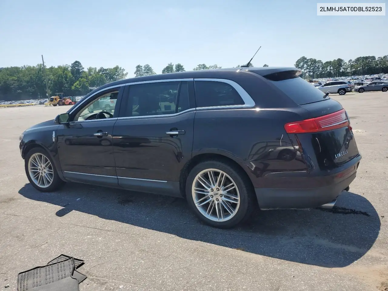 2013 Lincoln Mkt VIN: 2LMHJ5AT0DBL52523 Lot: 61900925