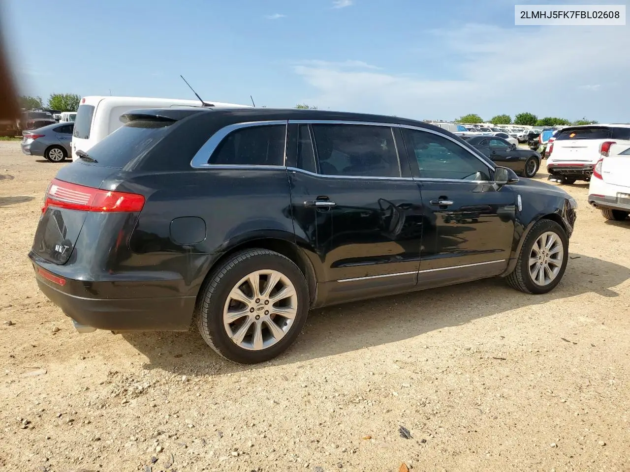 2015 Lincoln Mkt VIN: 2LMHJ5FK7FBL02608 Lot: 64018185