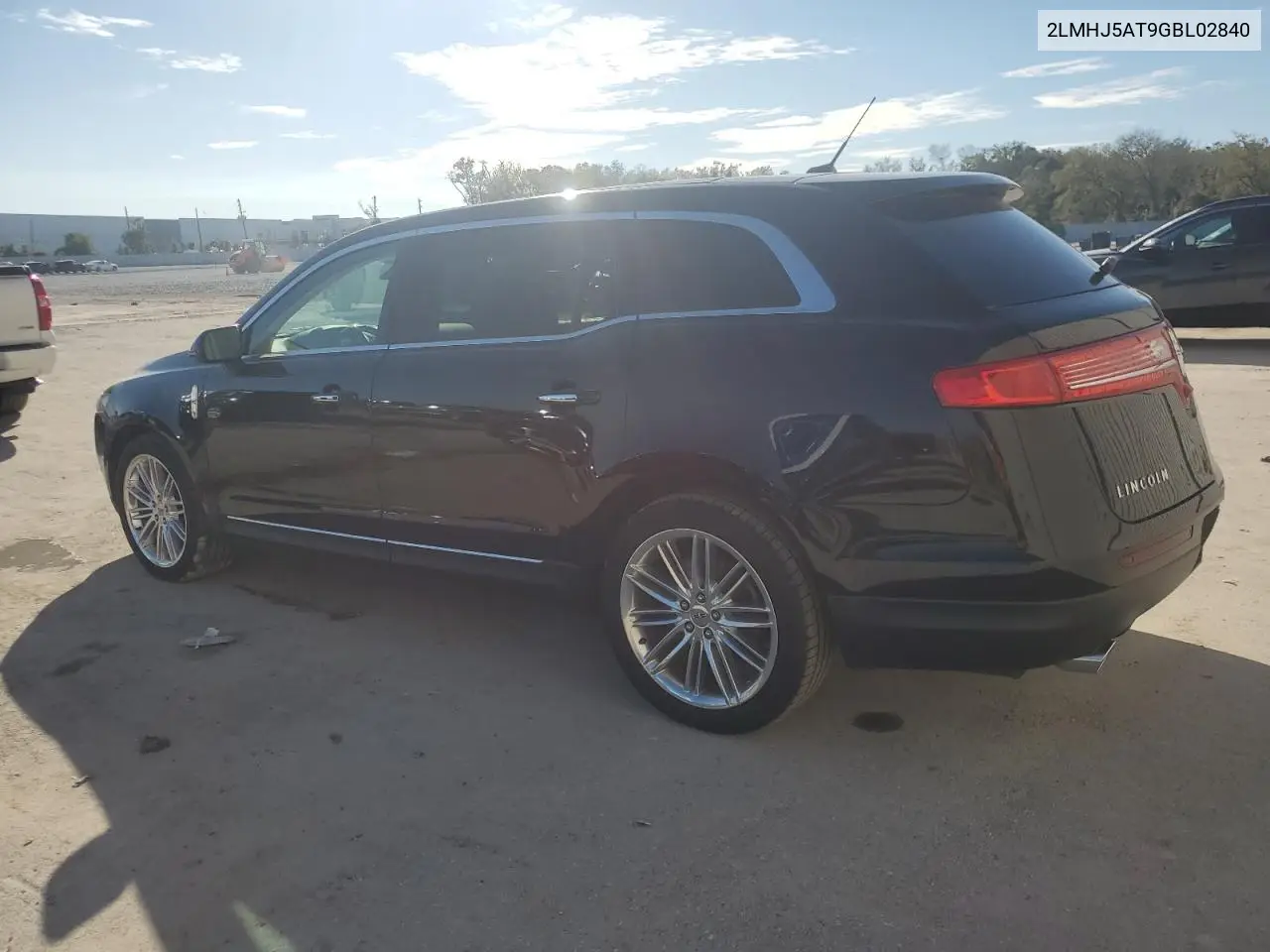 2016 Lincoln Mkt VIN: 2LMHJ5AT9GBL02840 Lot: 47504655