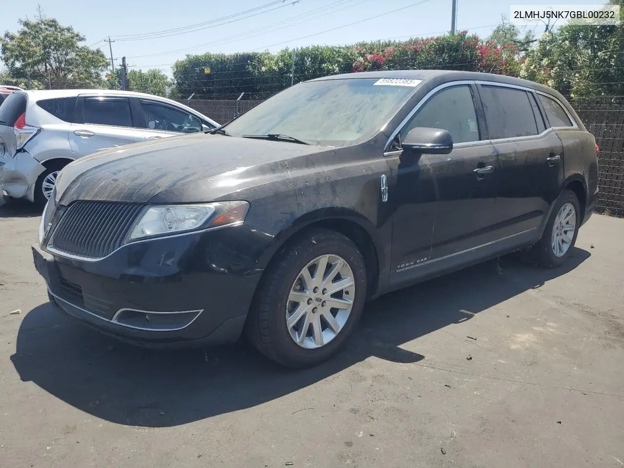 2016 Lincoln Mkt VIN: 2LMHJ5NK7GBL00232 Lot: 59822385